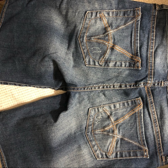Kut From the Kloth Denim Shorts - Picture 5 of 8